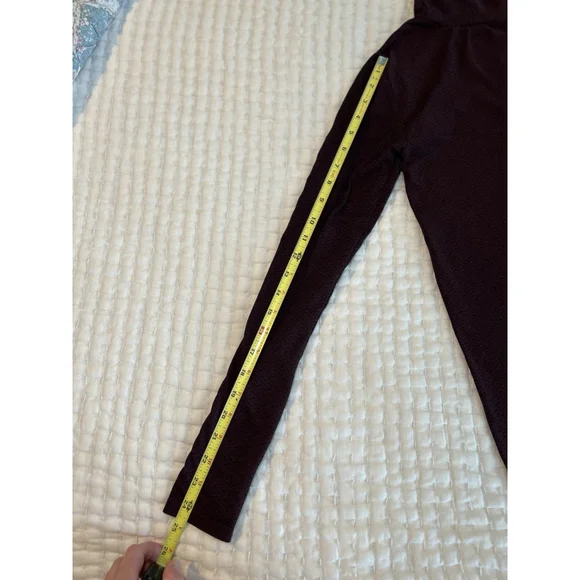 Athleta Flurry Peak Turtleneck, Antique Burgundy/ Black SIZE XS - Picture 8 of 9